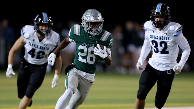 De La Salle 41, Clovis North 0 by Dennis Lee 12-1-2023120120235